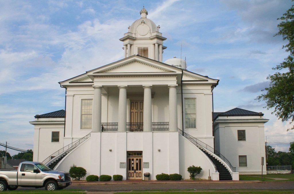 Historic Lowndes County courthouse with neoclassical columns